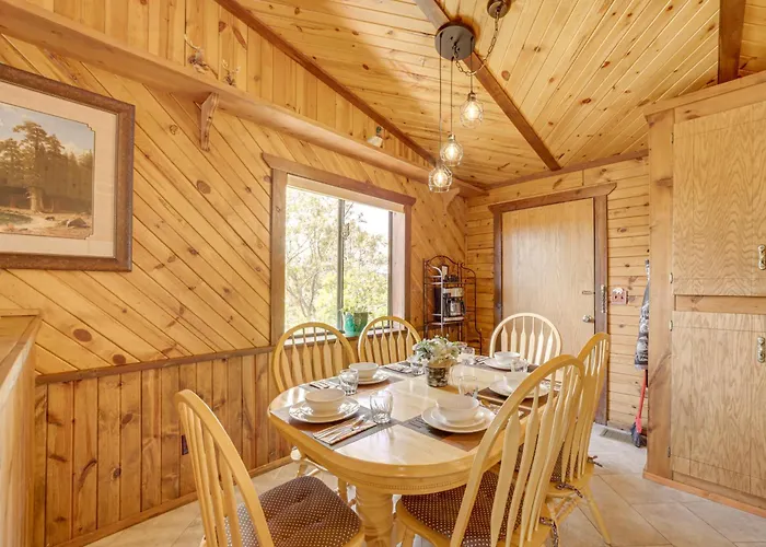 Holiday home Mtn & Golf Course Views: Retreat!