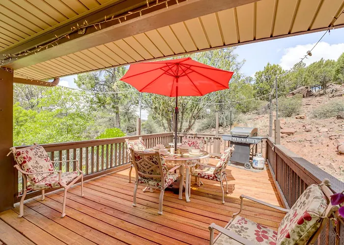 Holiday home Mtn & Golf Course Views: Retreat!