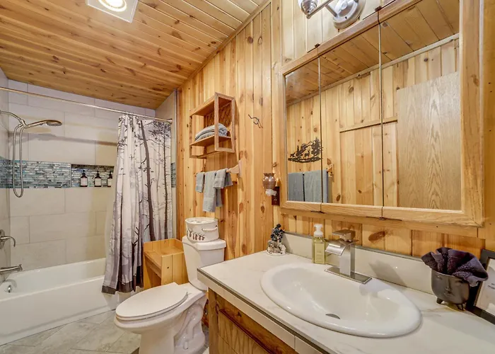 Holiday home Mtn & Golf Course Views: Retreat! *