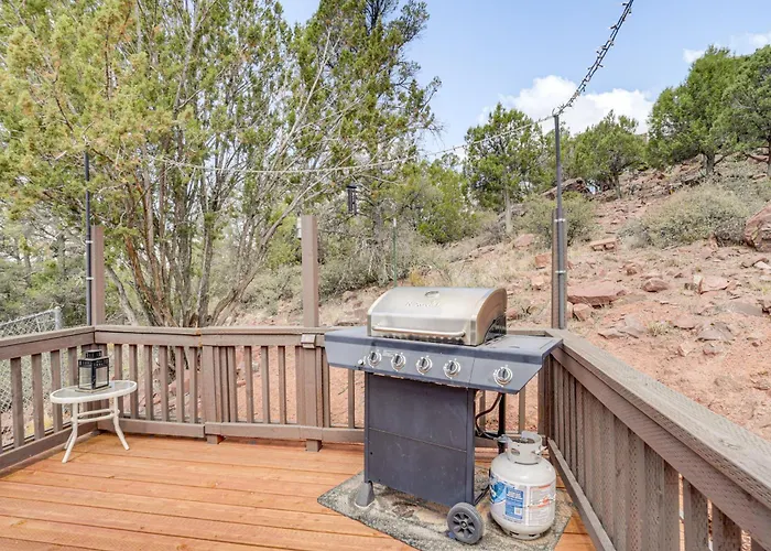 Mtn & Golf Course Views: Retreat! Payson